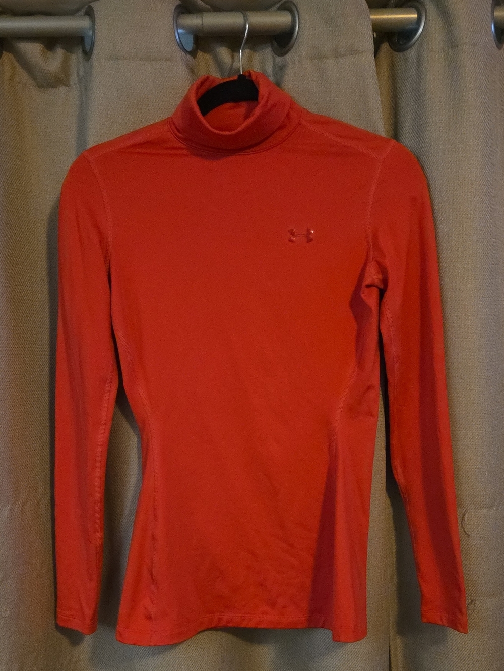Under Armour Women’s Red Turtleneck Performance Top
